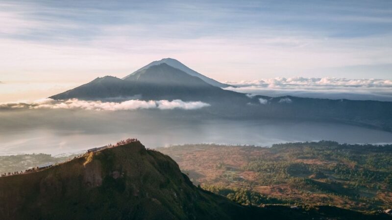 Bali: Mount Batur Sunset Trek With Picnic - Picnic at the Summit