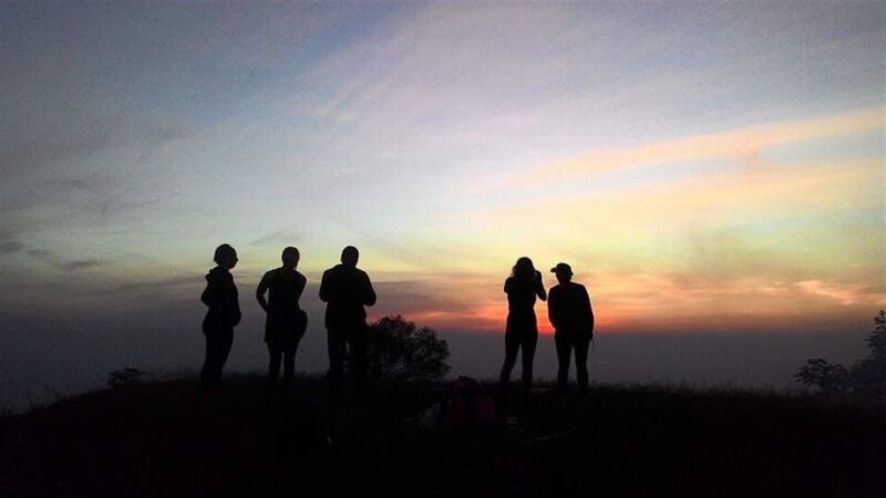 Bali: Mount Batur Sunset Trek With Picnic - Amenities and Refreshments