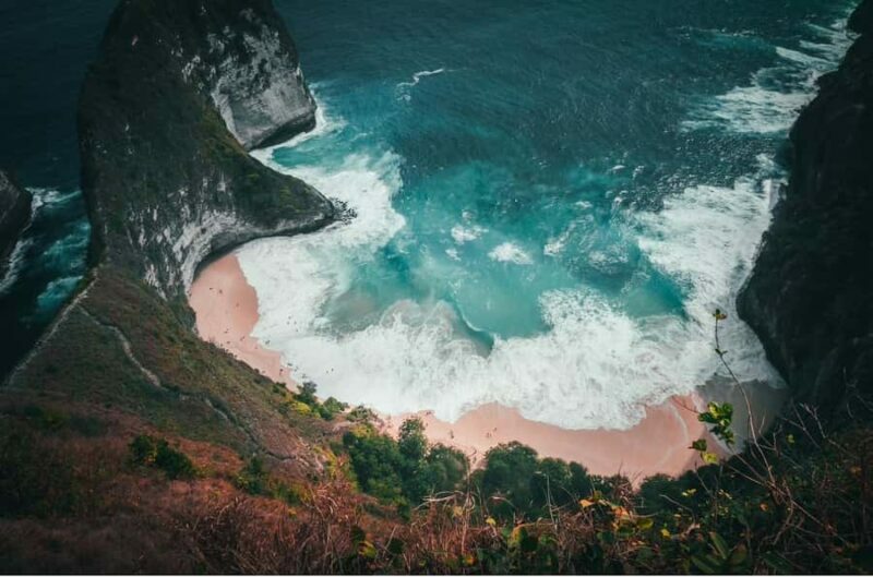 Bali/Nusa Penida: Island Beach Highlights Swim & Hike Tour - Starting with Kelingking Beach: The Iconic View from Above