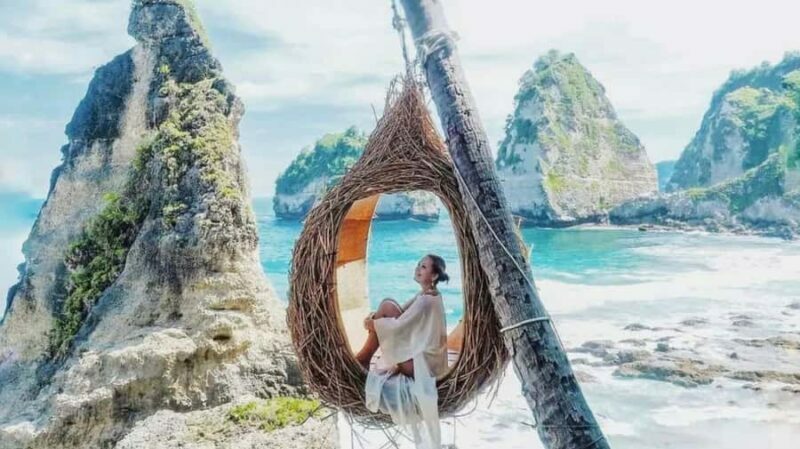 Bali/Nusa Penida: Island Beach Highlights Swim & Hike Tour - Atuh Beach: Serenity and Unique Rock Formations