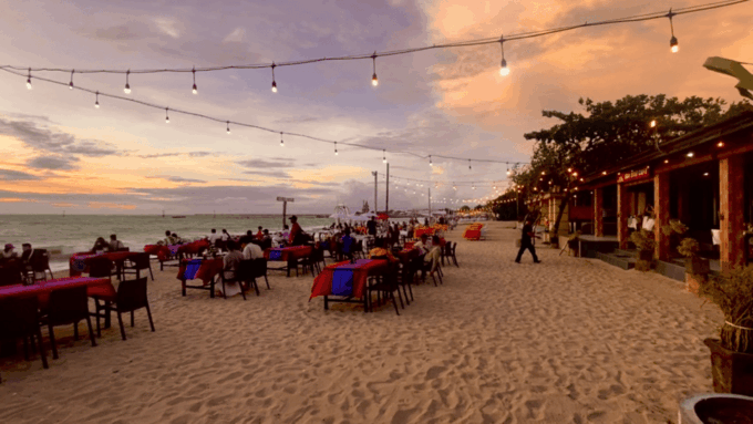 Bali: Padang-Padang Beach, Uluwatu, and Kecak Dance Tour - Transportation and Pickup
