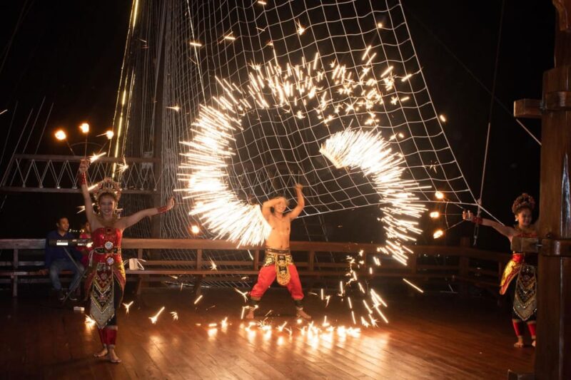 Bali Phinisi Cruise: Sailor Dinner Cruise Tickets - Key Points