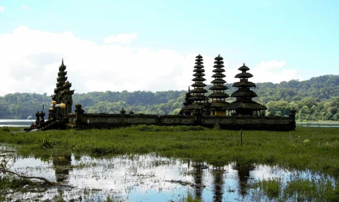 Bali: Private Customizable Tour With German Speaking Guide - Highlights and Activities