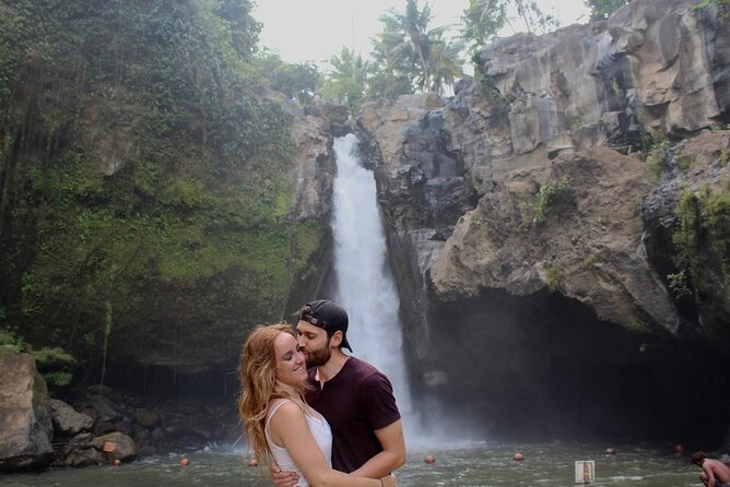 Bali Private Full Day Tour to Visit the Best Waterfalls and Swing Near Ubud - Customer Feedback and Ratings