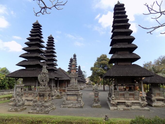 Bali Private Tour Best Waterfall With Tanah Lot Temple - Frequently Asked Questions