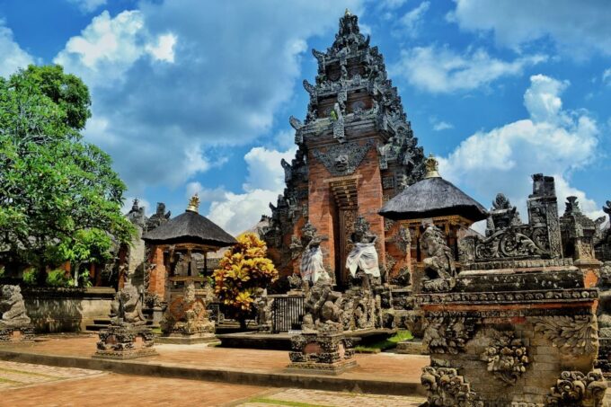 Bali: Private Ubud Waterfall, Village and Pool Club Day Trip - Pickup and Visiting Celuk Village