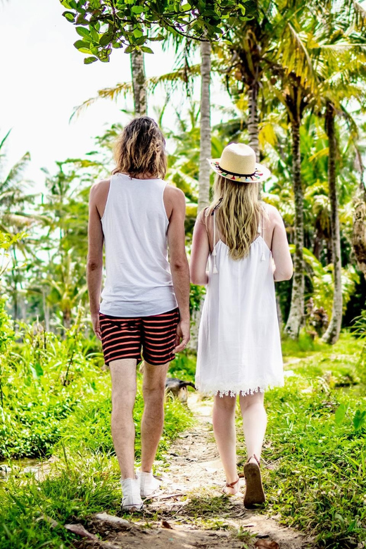 Bali: Professional Photoshoot at Pengelipuran Bamboo Forest. - Pricing and Booking Information