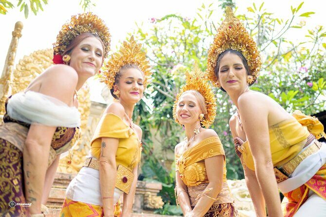 Bali Professional Photoshoot in Traditional Dress Outfit - Who Will Love This?