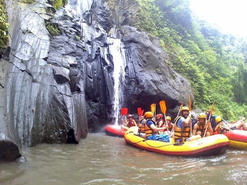 Bali : Rafting + Rice Terrace + 1,5Hrs Massage + Lunch - Rafting Experience