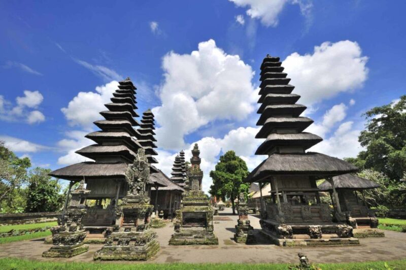 Bali: Sacred Temples and Sunset Private Tour - Itinerary Highlights