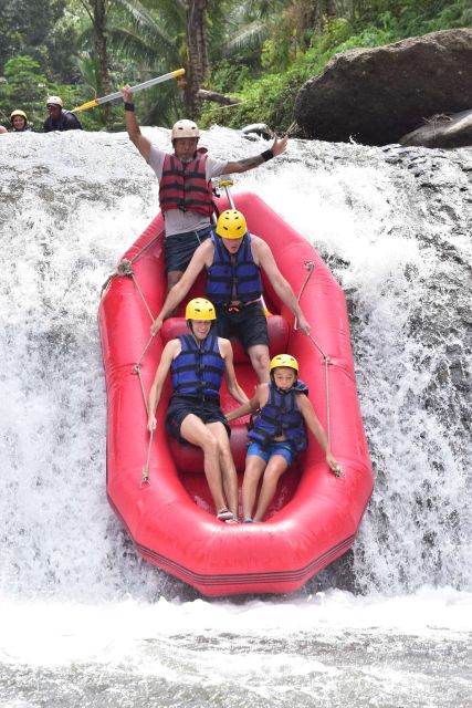 Bali: Sidemen White Water Rafting With No Stairs Adventures - Post-Rafting Amenities