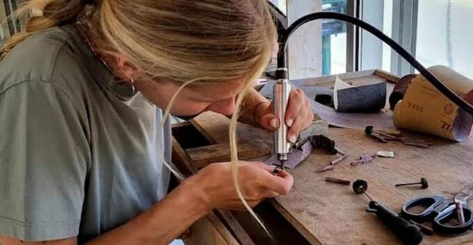 Bali Silver Artistry Class: Create Unique Jewelry in Sidemen - Crafting Process