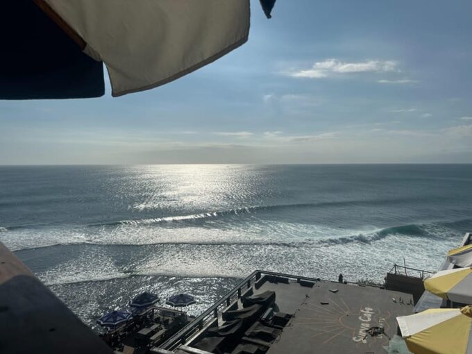 Bali: Skip-the-Line Uluwatu Kecak Dance & Suluban Beach Tour - Customer Feedback