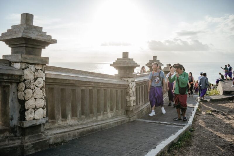 Bali: Skip-the-line Uluwatu Temple and Kecak Fire Dance Tour - Itinerary Highlights