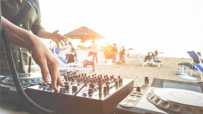 Bali: South Bali Adventure. Beach Club, Sunset Dinner & More - Frequently Asked Questions