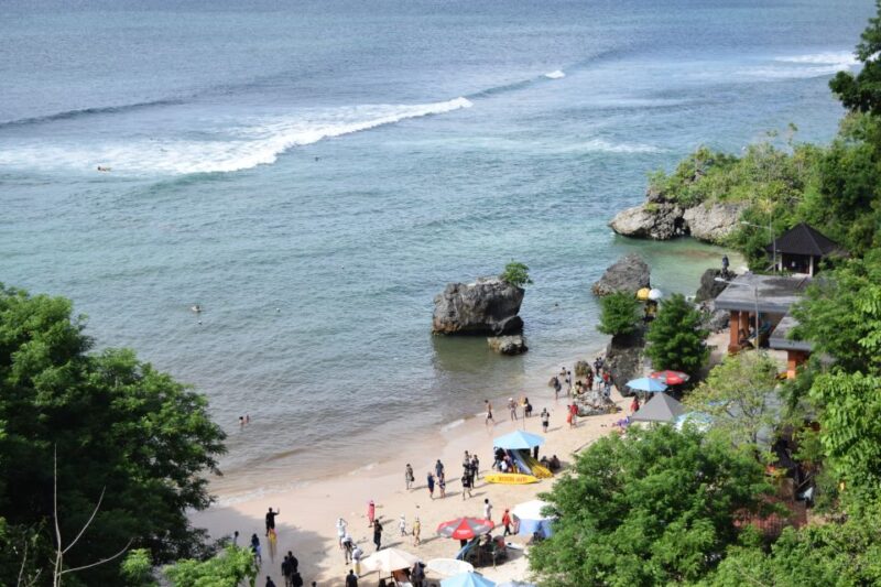 Bali: South Coast Uluwatu, Tanah Lot, and Jimbaran Day Trip - Key Points