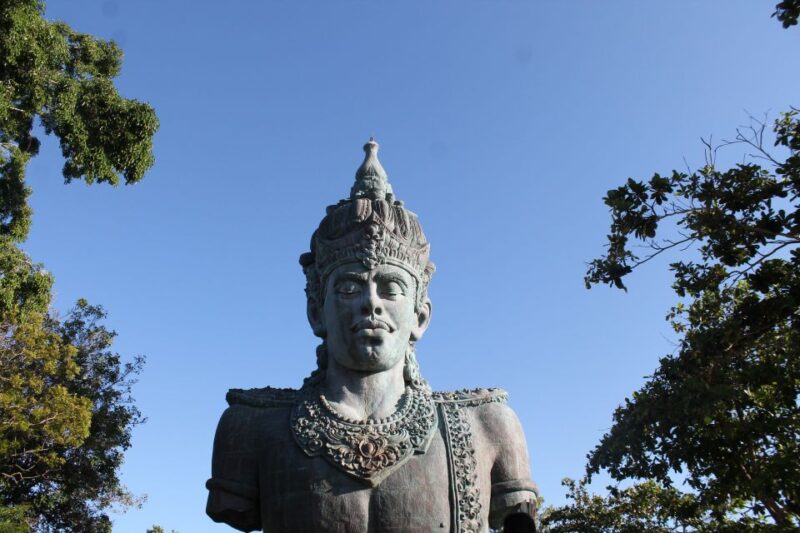 Bali: South Coast Uluwatu, Tanah Lot, and Jimbaran Day Trip - Important Information