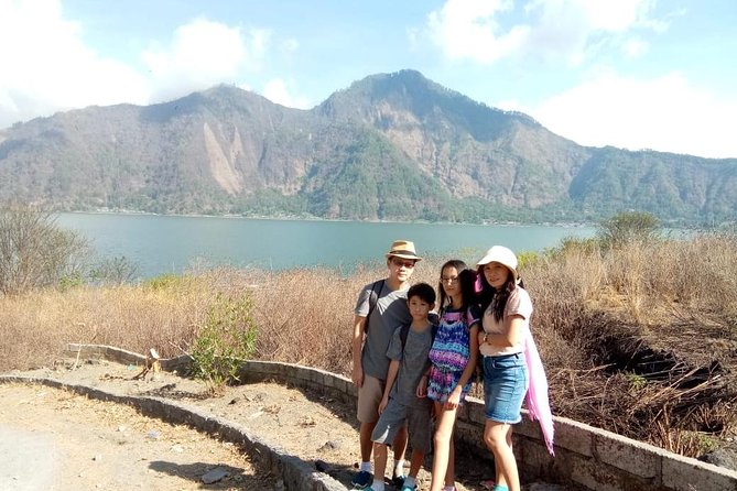 Bali Sunrise Trekking and Natural Hot Spring Tour - Dress Code