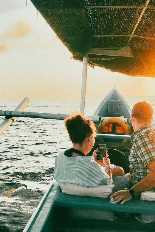 Bali: Sunset Cruise From Jimbaran To Uluwatu Cliffside - What to Bring