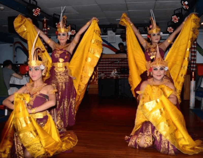 Bali: Sunset Dinner Cruise With Hotel Transfers - Inclusions and Exclusions