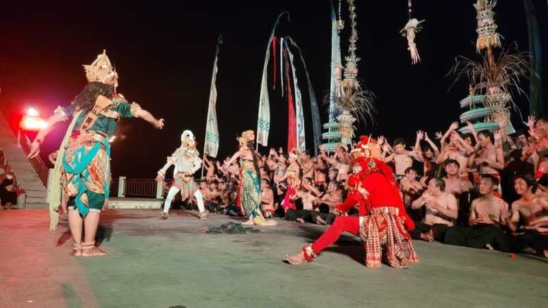 Bali Sunset: Kecak Dance, Uluwatu Temple & Seafood Dinner - Cultural Experience