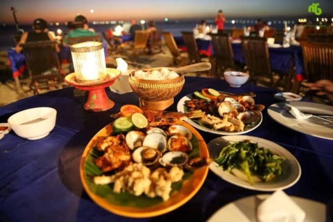Bali Sunset: Kecak Dance, Uluwatu Temple & Seafood Dinner - Frequently Asked Questions