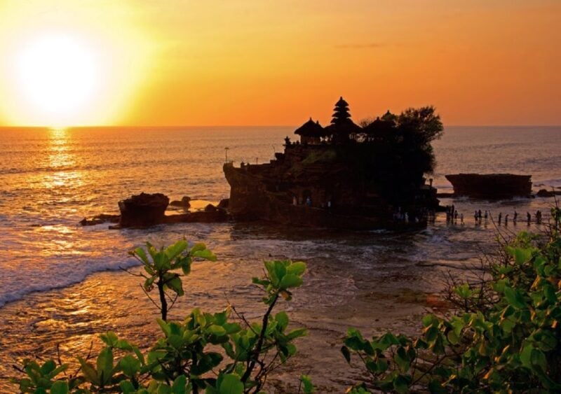 Bali: Taman Ayun and Tanah Lot Temple Sunset Tour - Frequently Asked Questions
