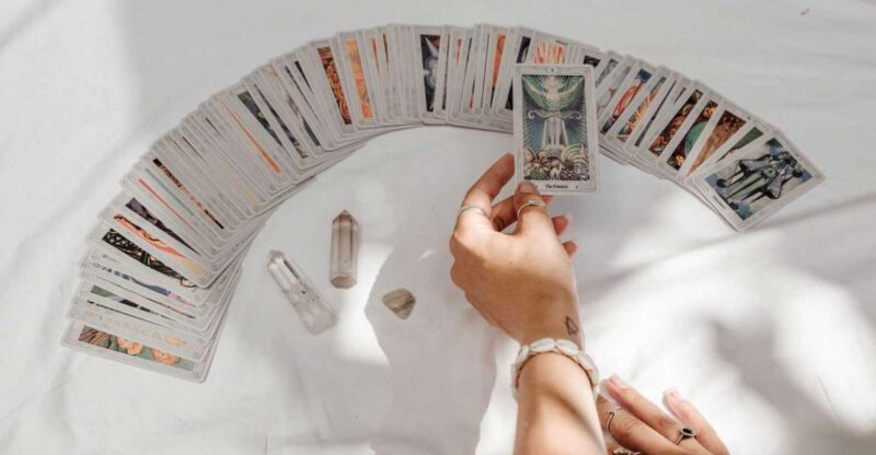Bali: Tarot, Oracle Reading, and Cleansing Tirta Empul Trip - Balinese Numerology for Self-Understanding