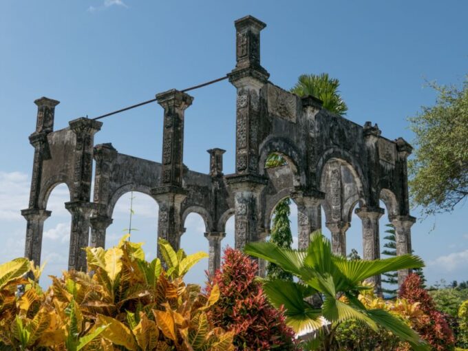 Bali: The Gate of Haven Trip Private Tour, Luxury Car - Virgin Beach Relaxation