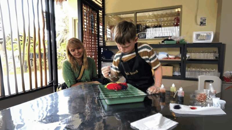 Bali: Tie Dye Shirts, 5 Minute Curing Process to Take Home. - Key Points