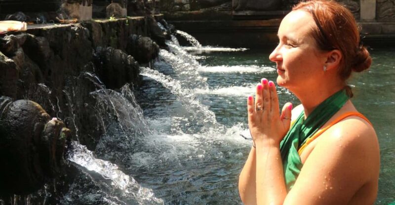 Bali: Tirta Empul, Tegalalang Rice Terrace and Two Waterfall - Key Points