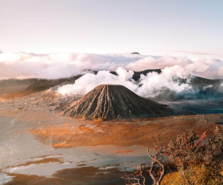 Bali to Java: Bromo, Ijen, Tumpak Sewu, Borobudur, Prambanan - Participant Information