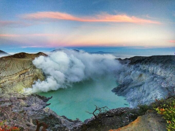 Bali to Java: Bromo, Ijen, Tumpak Sewu, Borobudur, Prambanan - Flexible Itinerary Changes