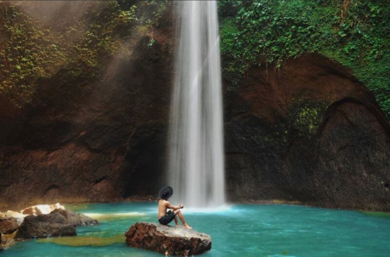 Bali Tops 3 Waterfalls - Temple And Rice Terrace - Kanto Lampo Waterfall