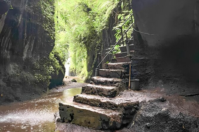 Bali Tour : Tegenungan - Tukad Cepung - Kanto Lampo - Tibumana Waterfall - Exploring Tegenungan Waterfall