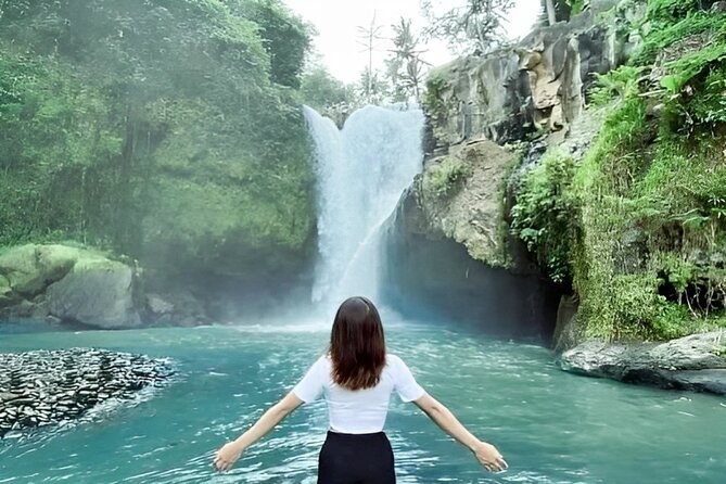 Bali Tour : Tegenungan - Tukad Cepung - Kanto Lampo - Tibumana Waterfall - Discovering Tegalalang Rice Terrace