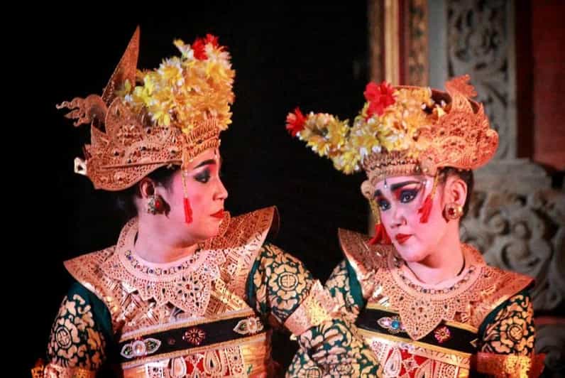 Bali: Traditional Legong and Barong Dance in Ubud - Booking Information