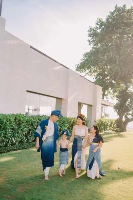 Bali : Traditional Outfit Family Photoshoot - Frequently Asked Questions