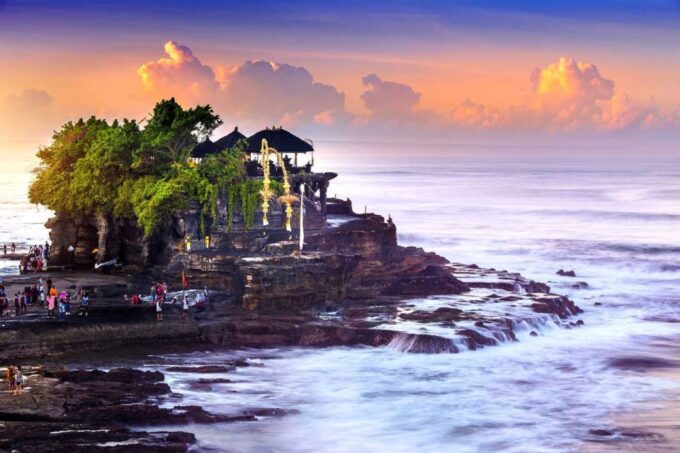 Bali: Ubud and Tanah Lot Small Group Guided Tour - Frequently Asked Questions