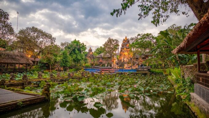 Bali: Ubud Monkey Forest Private Tour, Luxury Car - Frequently Asked Questions