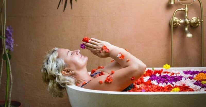 Bali: Ubud Relaxing Balinese Massage and Flower Bath - Treatment Details