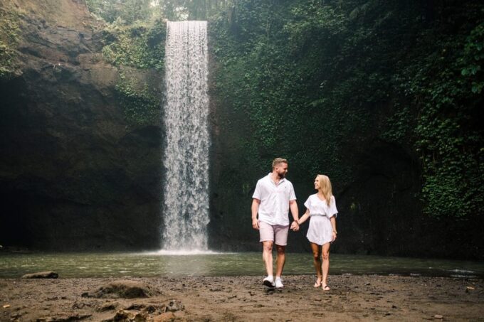 Bali-Ubud: Waterfalls, Temple & Rice Terraces Tour - Pickup and Drop-off Options