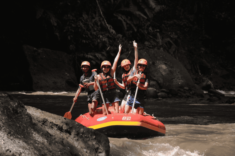 Bali: Ultimate White Water Rafting Experience & Buffet Lunch - Participant Guidelines and Safety