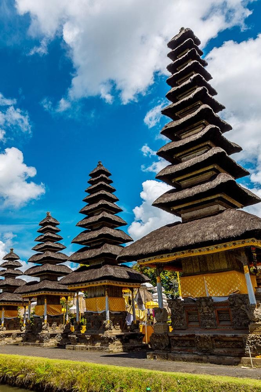 Bali Ulundanu Beratan Lake Temple & Tanah Lot Tour - Key Points