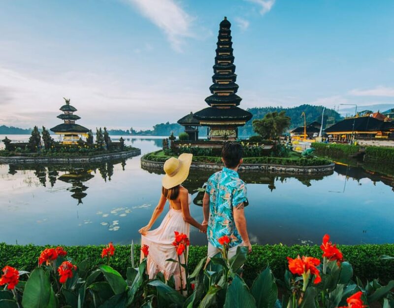Bali Ulundanu Beratan Lake Temple & Tanah Lot Tour - Ulun Danu Bratan Temple