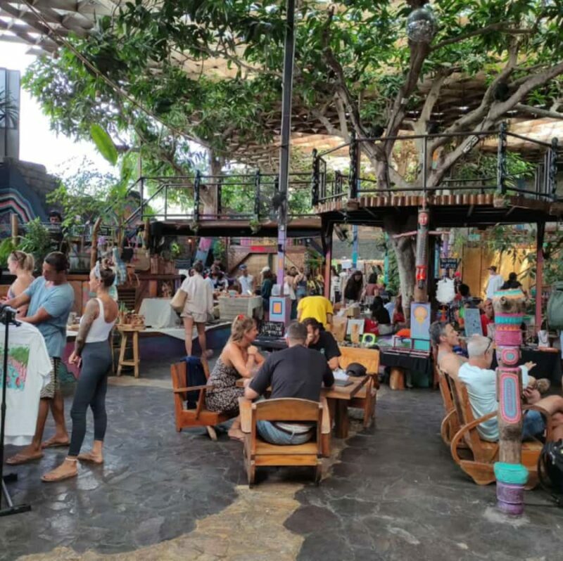 Bali: Uluwatu Sunday Market & Kecak Dance at Karang Boma - Key Points