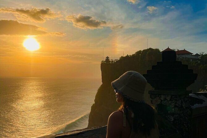 Bali Uluwatu Sunset Kecak Fire Dance and Beach Dinner Tour - Key Points