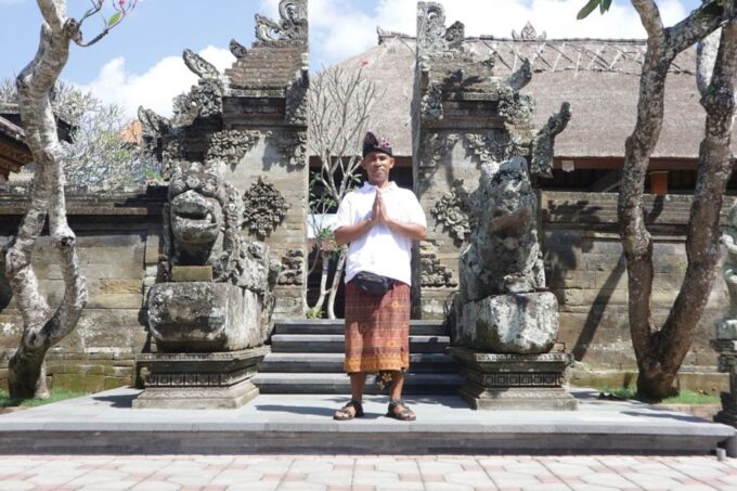 Bali: Uluwatu Sunset Kecak Fire Dance Private Tour - Uluwatu Temple and Kecak Fire Dance