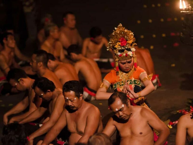Bali: Uluwatu Temple, Kecak Dance, and Jimbaran Dinner Tour - The Real Value
