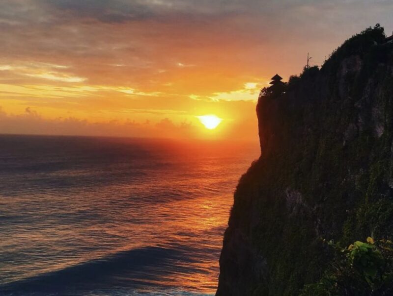 Bali: Uluwatu Temple Tour With Optional Kecak Dance Ticket - Itinerary and Experience
